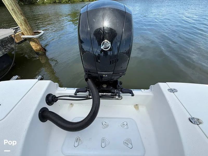 Slide: The Image of Hurricane SS 192 RL 2022 - 15304203