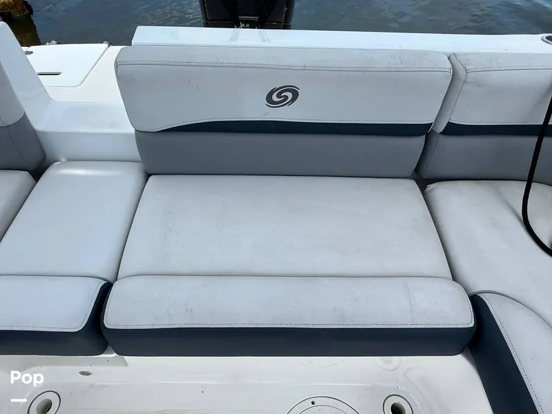 Slide: The Image of Hurricane SS 192 RL 2022 - 15304208