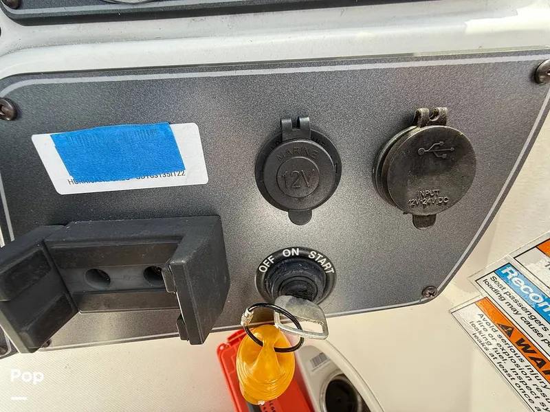 Slide: The Image of Hurricane SS 192 RL 2022 - 15304356