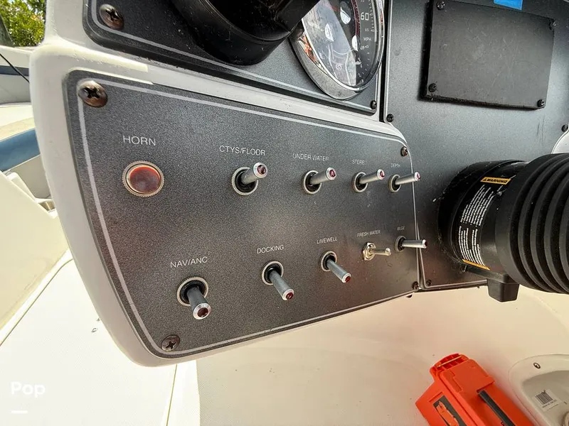 Slide: The Image of Hurricane SS 192 RL 2022 - 15304357