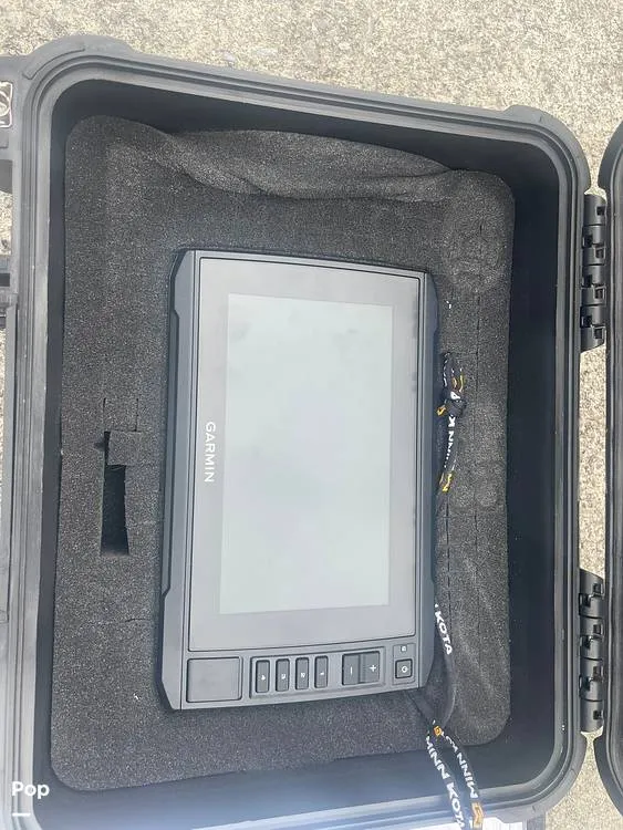 Slide: The Image of Tahoe 450 TF 2021 - 15294724