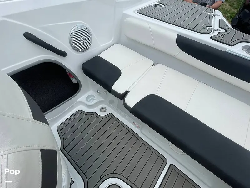 Slide: The Image of Tahoe 450 TF 2021 - 15294734