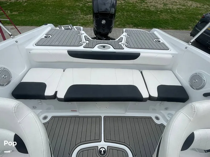 Slide: The Image of Tahoe 450 TF 2021 - 15294621