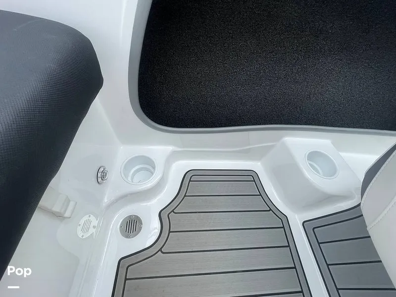 Slide: The Image of Tahoe 450 TF 2021 - 15294747