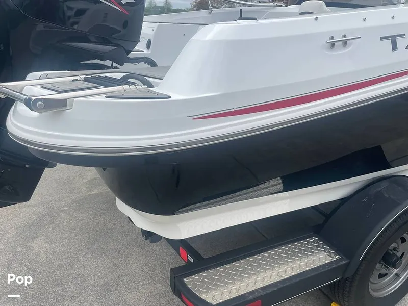 Slide: The Image of Tahoe 450 TF 2021 - 15294582