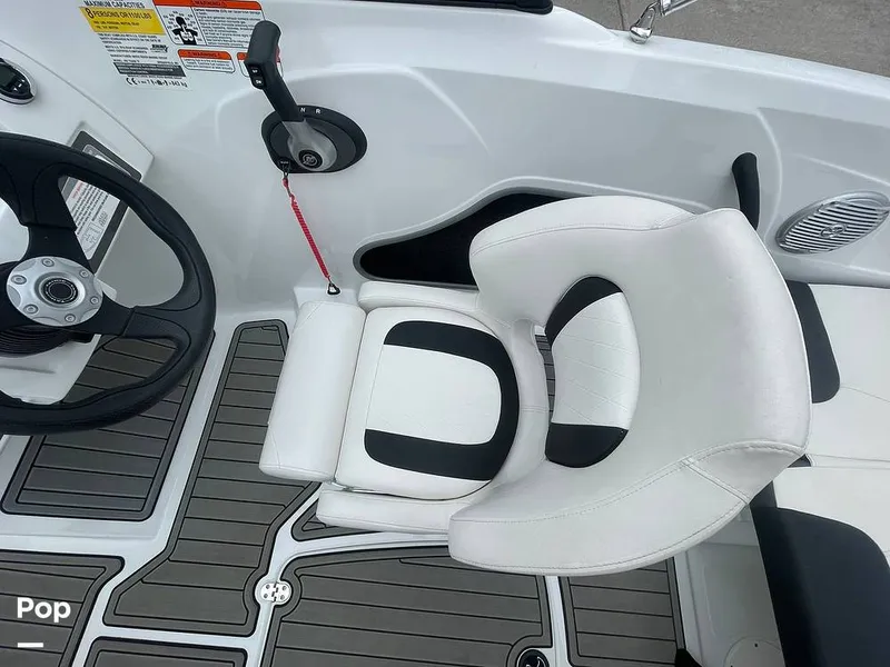 Slide: The Image of Tahoe 450 TF 2021 - 15294603