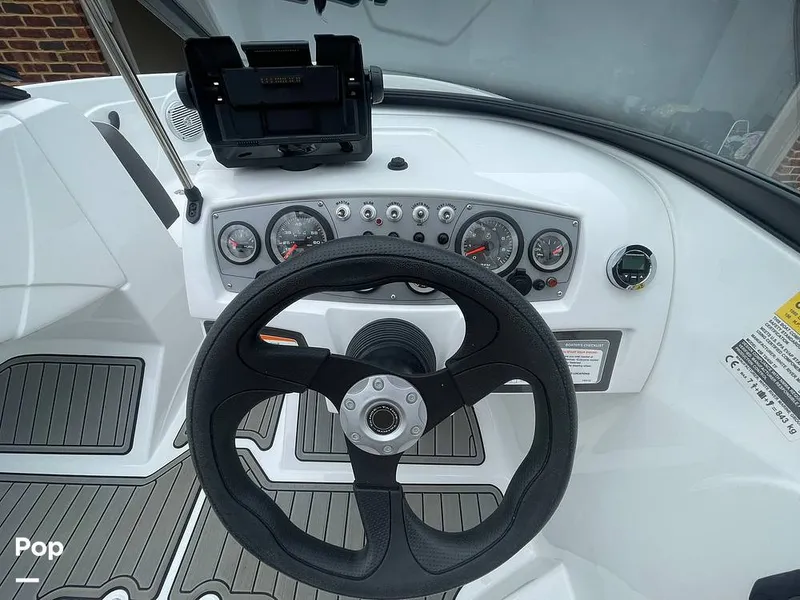 Slide: The Image of Tahoe 450 TF 2021 - 15294605