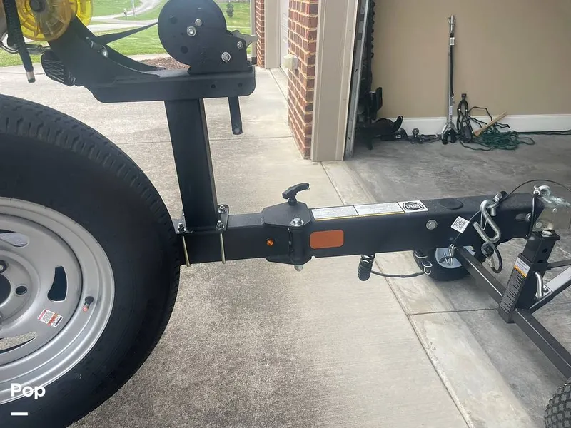 Slide: The Image of Tahoe 450 TF 2021 - 15294638