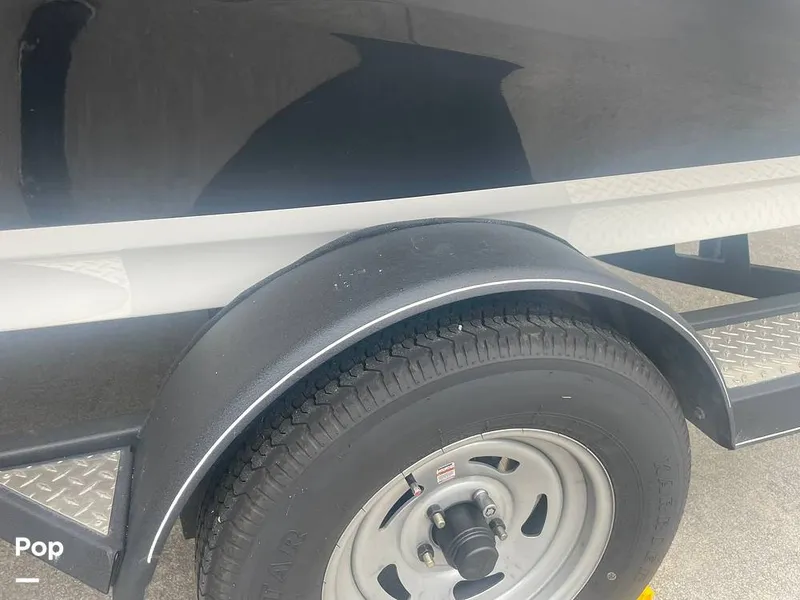 Slide: The Image of Tahoe 450 TF 2021 - 15294648