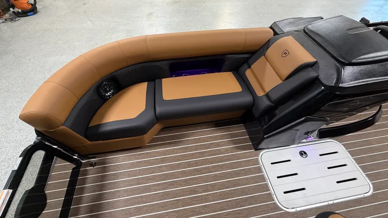 Slide: The Image of Premier 230SUNSATION 2026 - 88