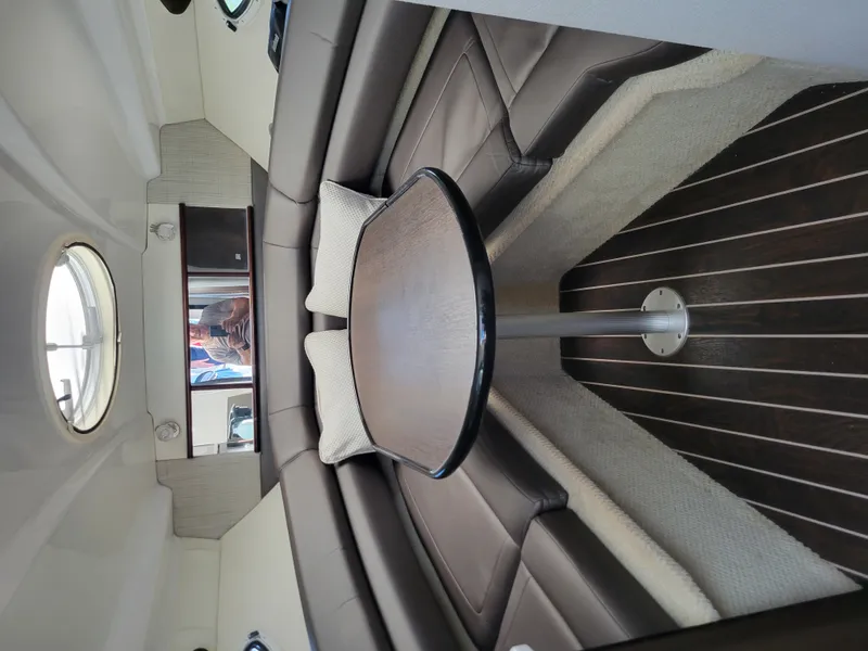 Slide: The Image of Monterey 275 SPORT YACHT 2018 - 10