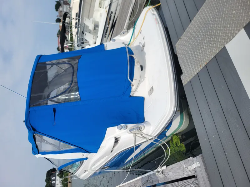 Slide: The Image of Monterey 275 SPORT YACHT 2018 - 19