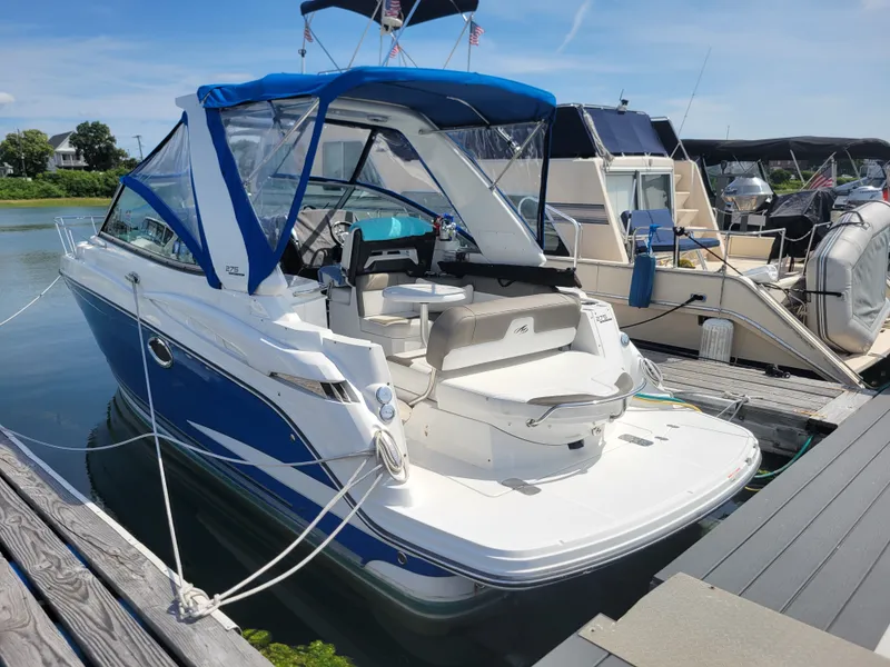 Slide: The Image of Monterey 275 SPORT YACHT 2018 - 2