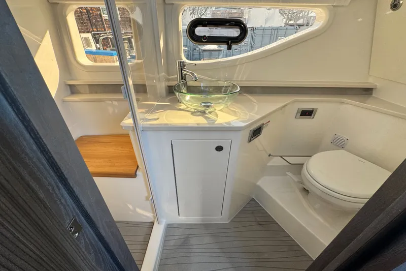 Slide: The Image of Sea Ray Sundancer 370 Outboard 2026 - 26