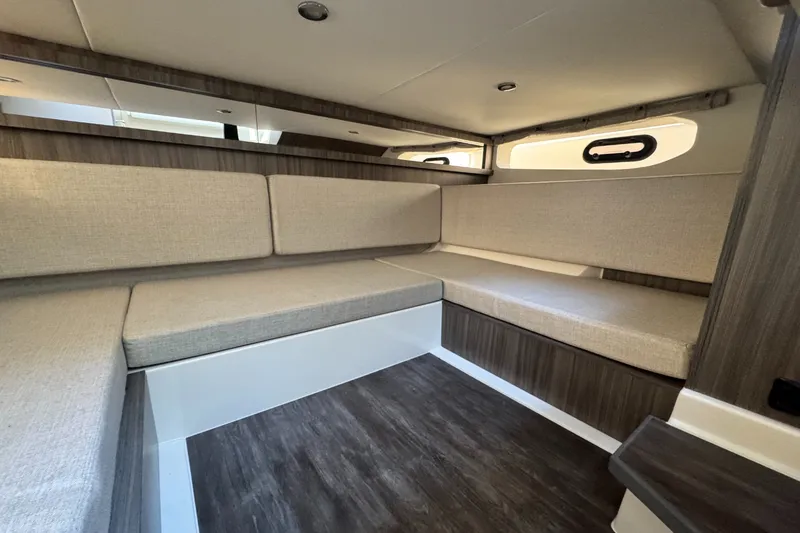 Slide: The Image of Sea Ray Sundancer 370 Outboard 2026 - 30