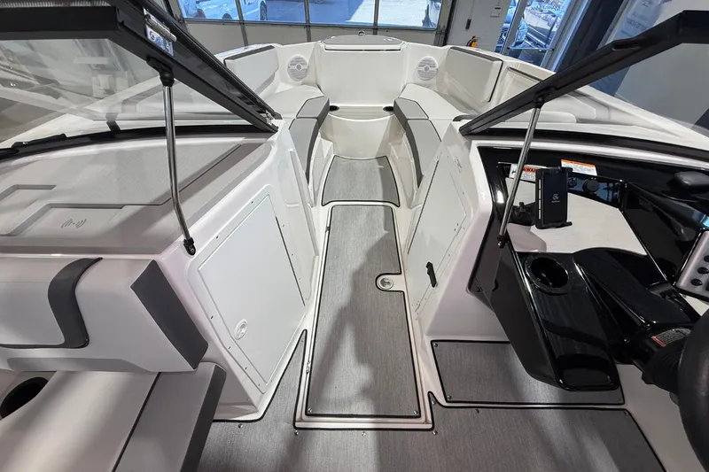 Slide: The Image of Yamaha AR220 2026 - 24
