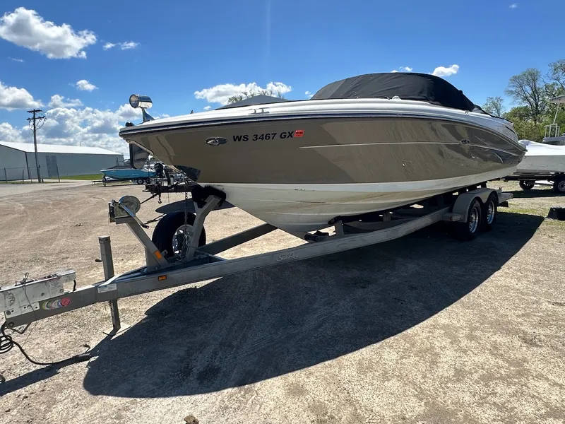 Slide: The Image of Sea Ray 270 Select EX 2006 - 2