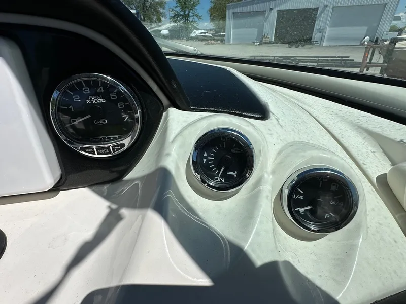 Slide: The Image of Sea Ray 270 Select EX 2006 - 39