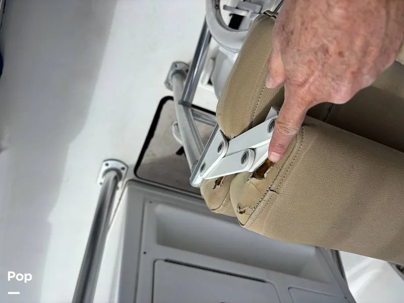 Slide: The Image of Tear On Seat - 15311249