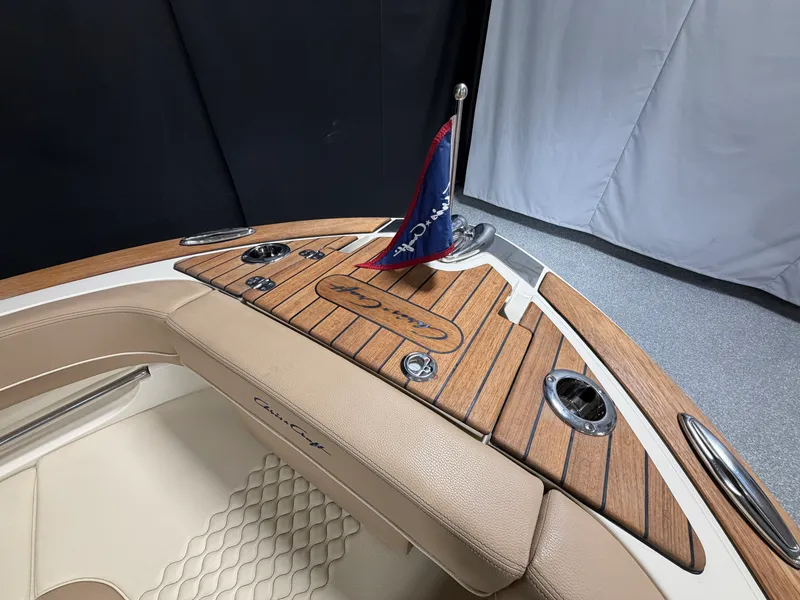 Slide: The Image of Chris-Craft 25GT 2021 - 17