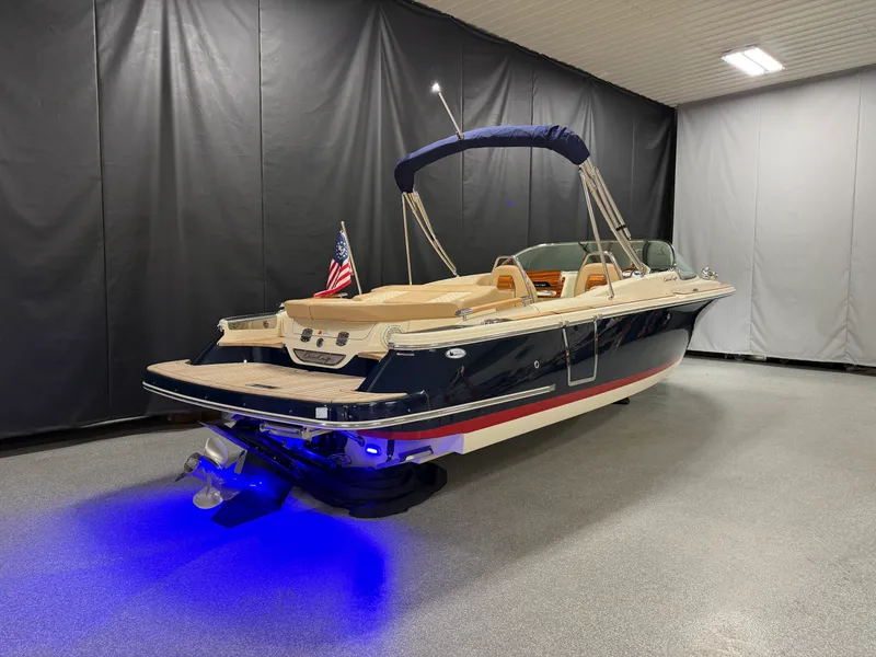 Slide: The Image of Chris-Craft 25GT 2021 - 2