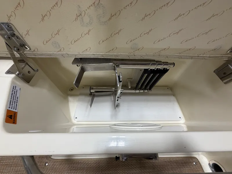 Slide: The Image of Chris-Craft 25GT 2021 - 66