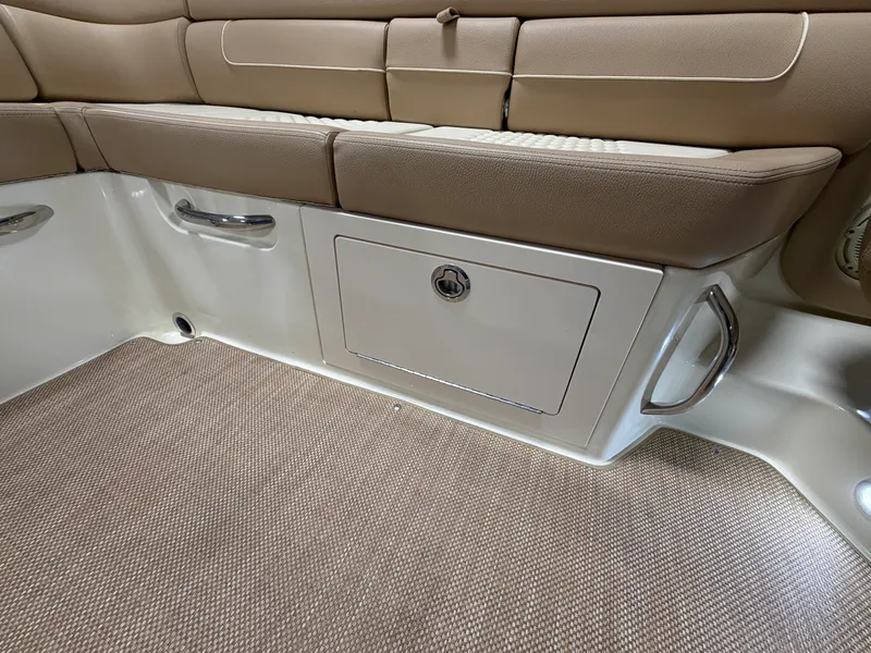 Slide: The Image of Chris-Craft 25GT 2021 - 67