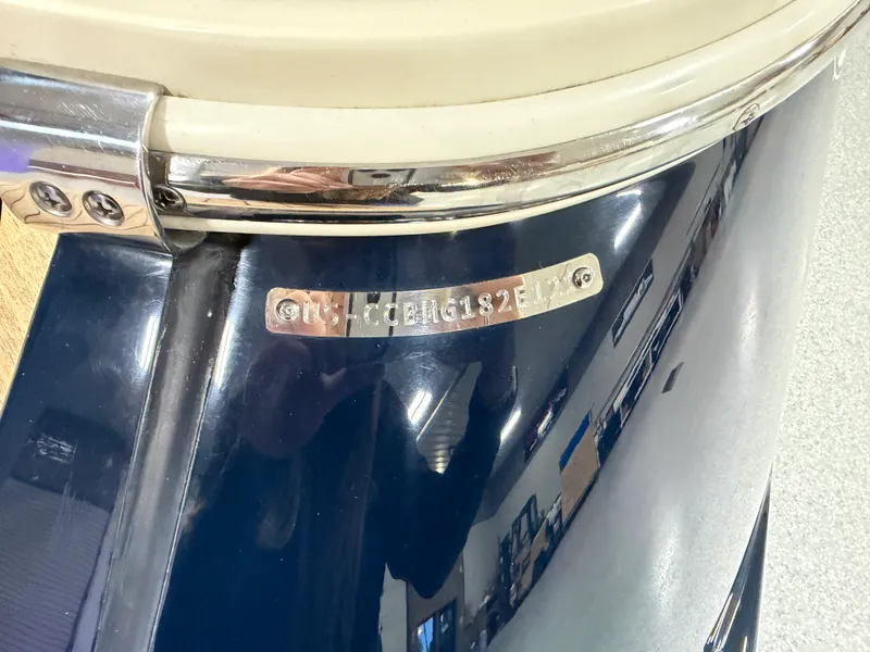 Slide: The Image of Chris-Craft 25GT 2021 - 98