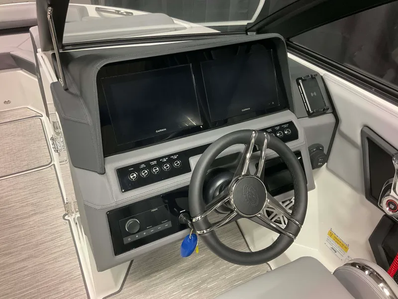 Slide: The Image of Cobalt R4 Outboard 2026 - 38