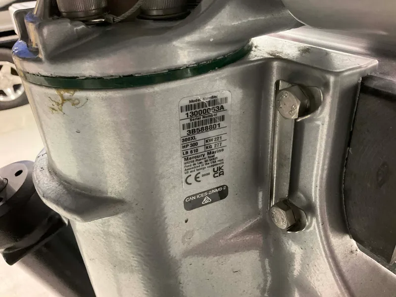 Slide: The Image of Cobalt R4 Outboard 2026 - 75