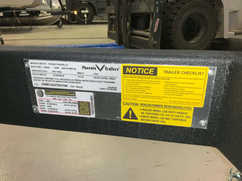 Slide: The Image of Cobalt R4 Outboard 2026 - 74