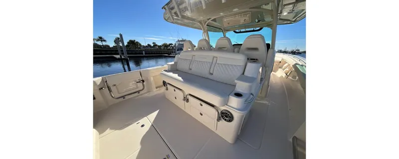 Slide: The Image of Grady-White Canyon 386 2026 - 4