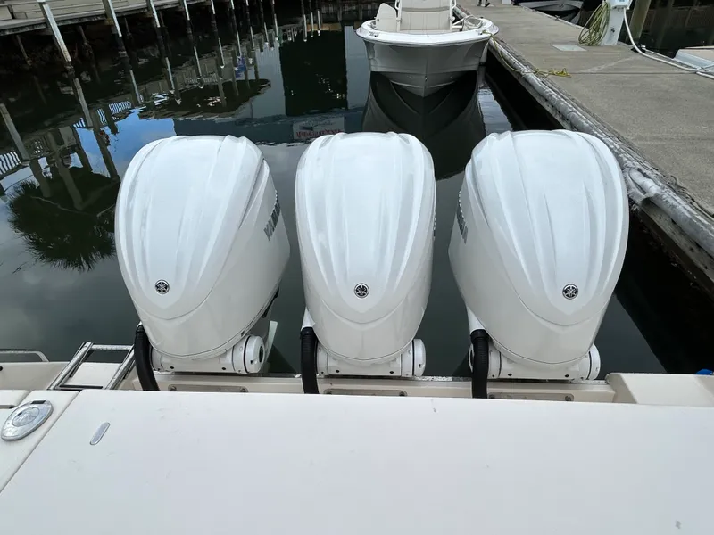 Slide: The Image of Grady-White Canyon 336 2023 - 9