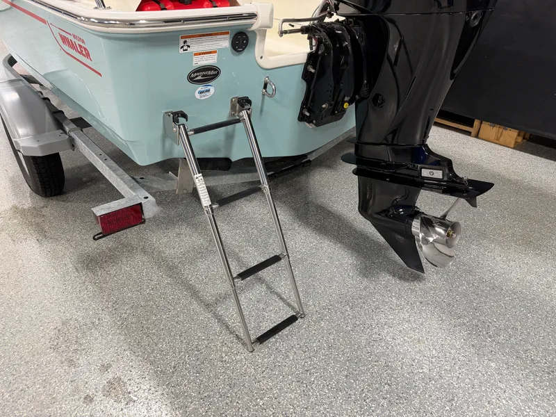 Slide: The Image of Boston Whaler 150 Montauk 2022 - 13