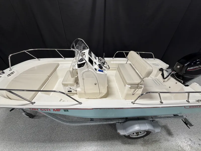 Slide: The Image of Boston Whaler 150 Montauk 2022 - 5
