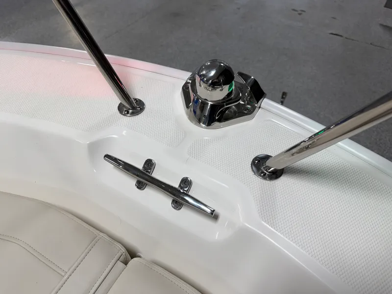Slide: The Image of Boston Whaler 150 Montauk 2022 - 53
