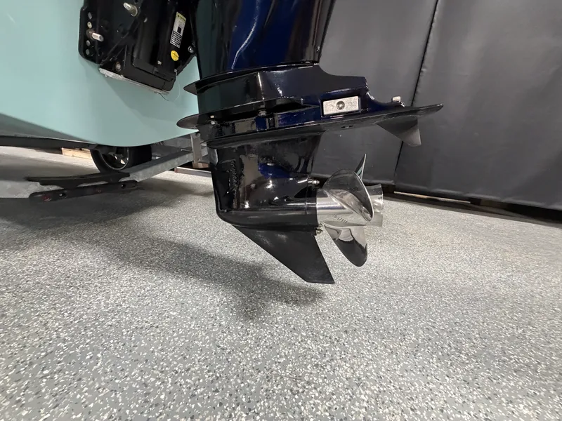 Slide: The Image of Boston Whaler 150 Montauk 2022 - 59