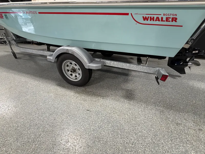 Slide: The Image of Boston Whaler 150 Montauk 2022 - 60