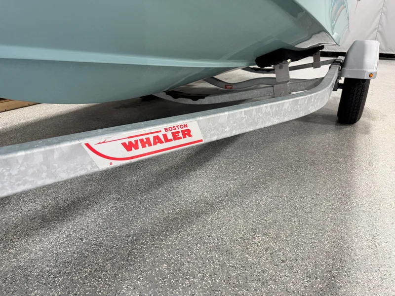 Slide: The Image of Boston Whaler 150 Montauk 2022 - 66