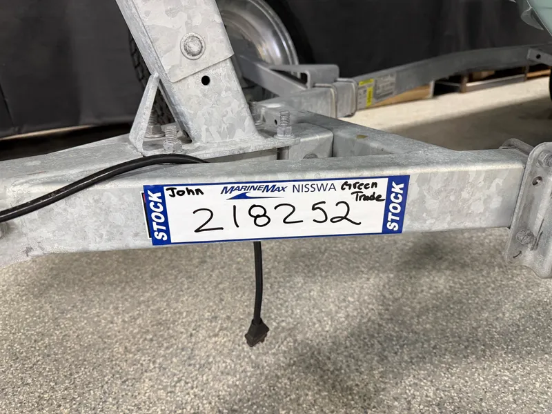 Slide: The Image of Boston Whaler 150 Montauk 2022 - 70