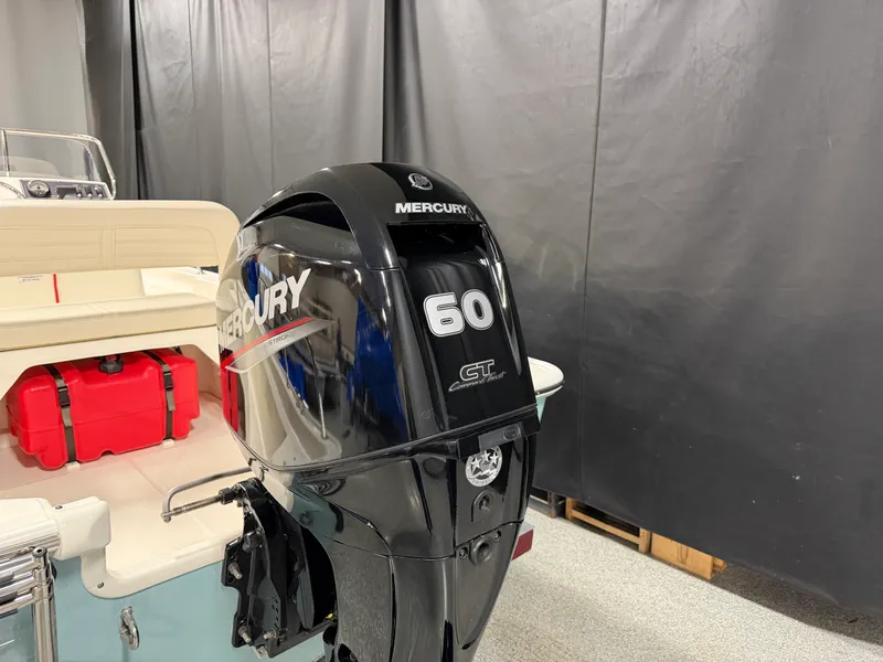 Slide: The Image of Boston Whaler 150 Montauk 2022 - 9