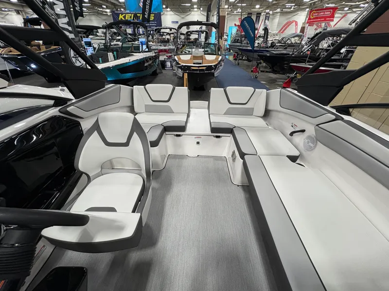 Slide: The Image of Yamaha AR220 2026 - 16