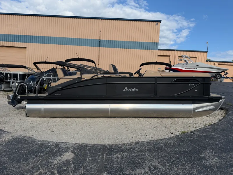 Slide: The Image of Barletta Cabrio 22 M 2026 - 0