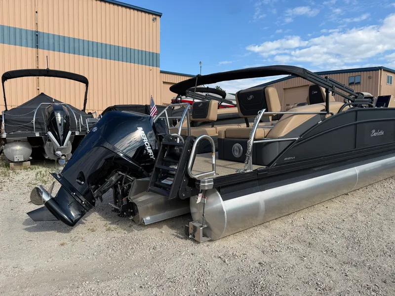 Slide: The Image of Barletta Cabrio 22 M 2026 - 5