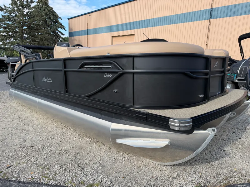 Slide: The Image of Barletta Cabrio 22 M 2026 - 2