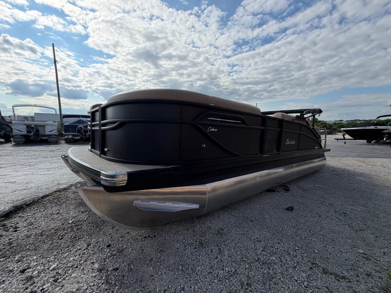 Slide: The Image of Barletta Cabrio 22 M 2026 - 12