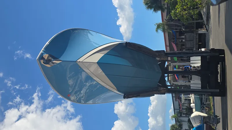 Slide: The Image of Sailfish 32 CC 2022 - 12