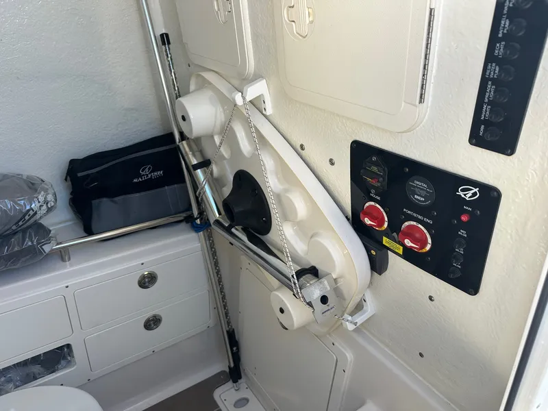 Slide: The Image of Sailfish 32 CC 2022 - 26