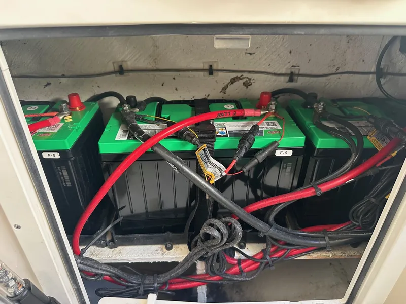 Slide: The Image of Sailfish 32 CC 2022 - 27