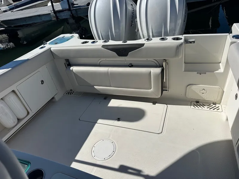 Slide: The Image of Sailfish 32 CC 2022 - 31